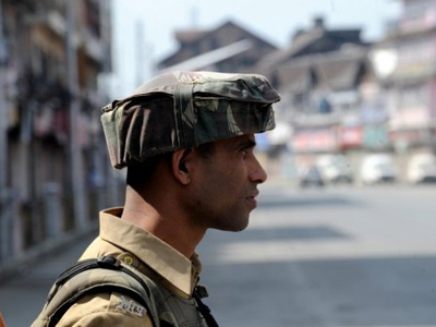 Ηρεμούν τα πνεύματα στο Κασμίρ